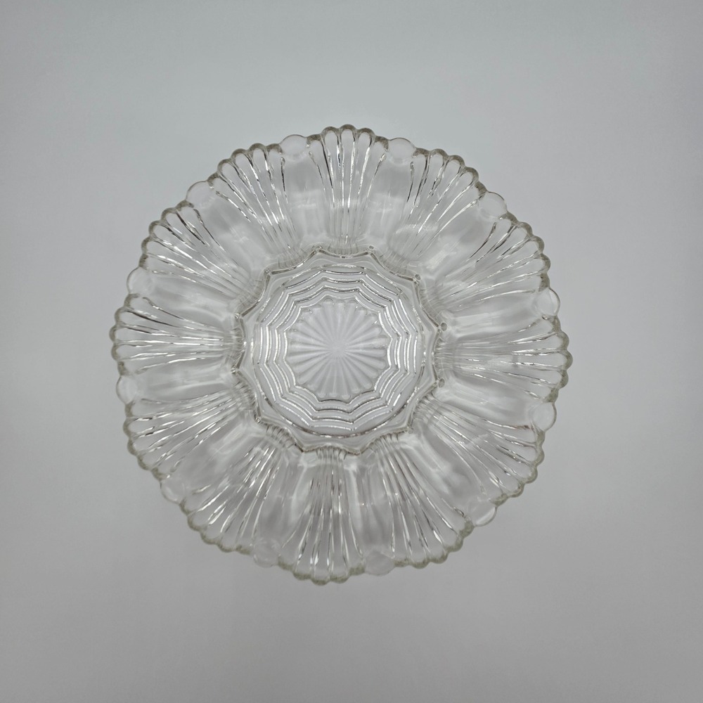 VTG Anchor Hocking Oyster Plate Clear Glass Deviled Egg Scalloped Grandmacore - Picture 2 of 7